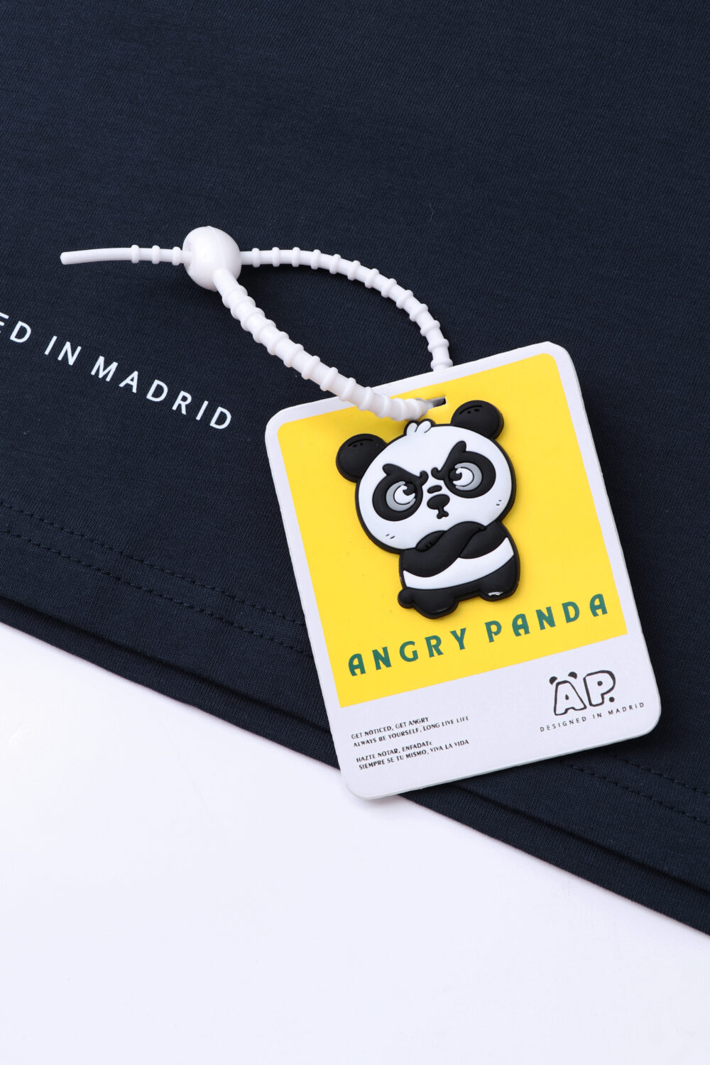 Camiseta Angry Panda Minimalista - Imagen 5